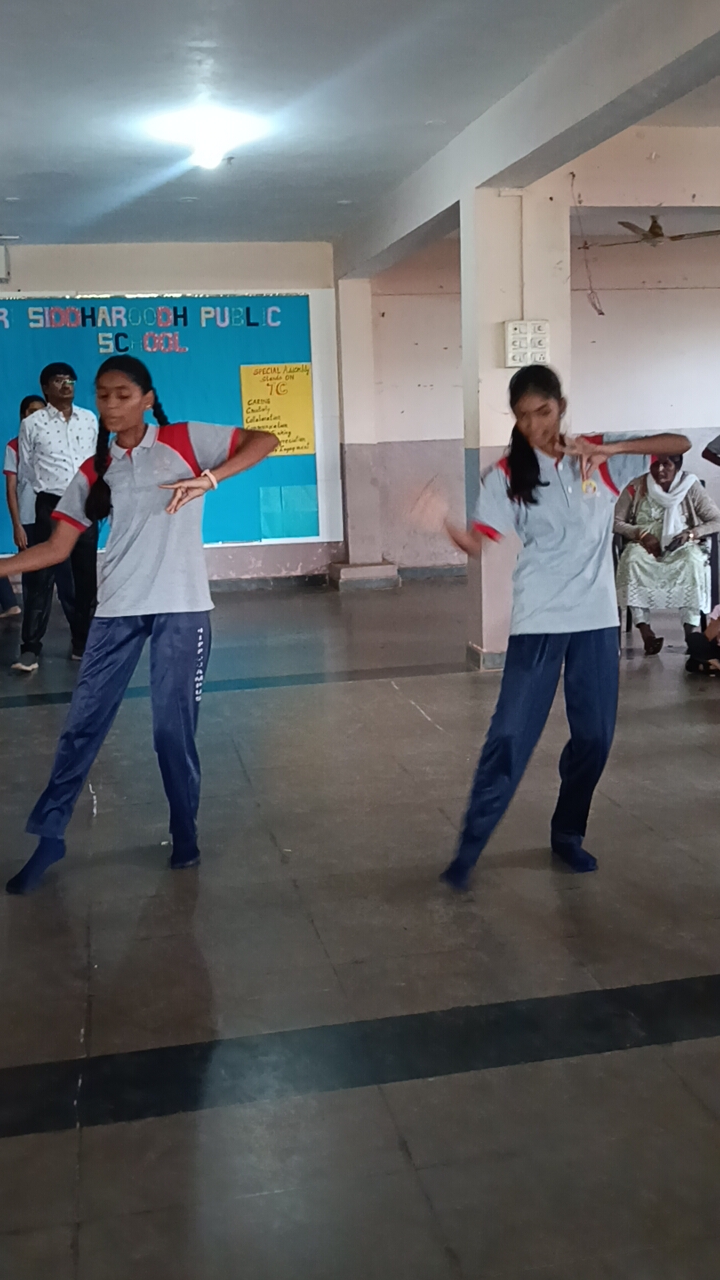 Sri Siddharoodh Public School - Image 6