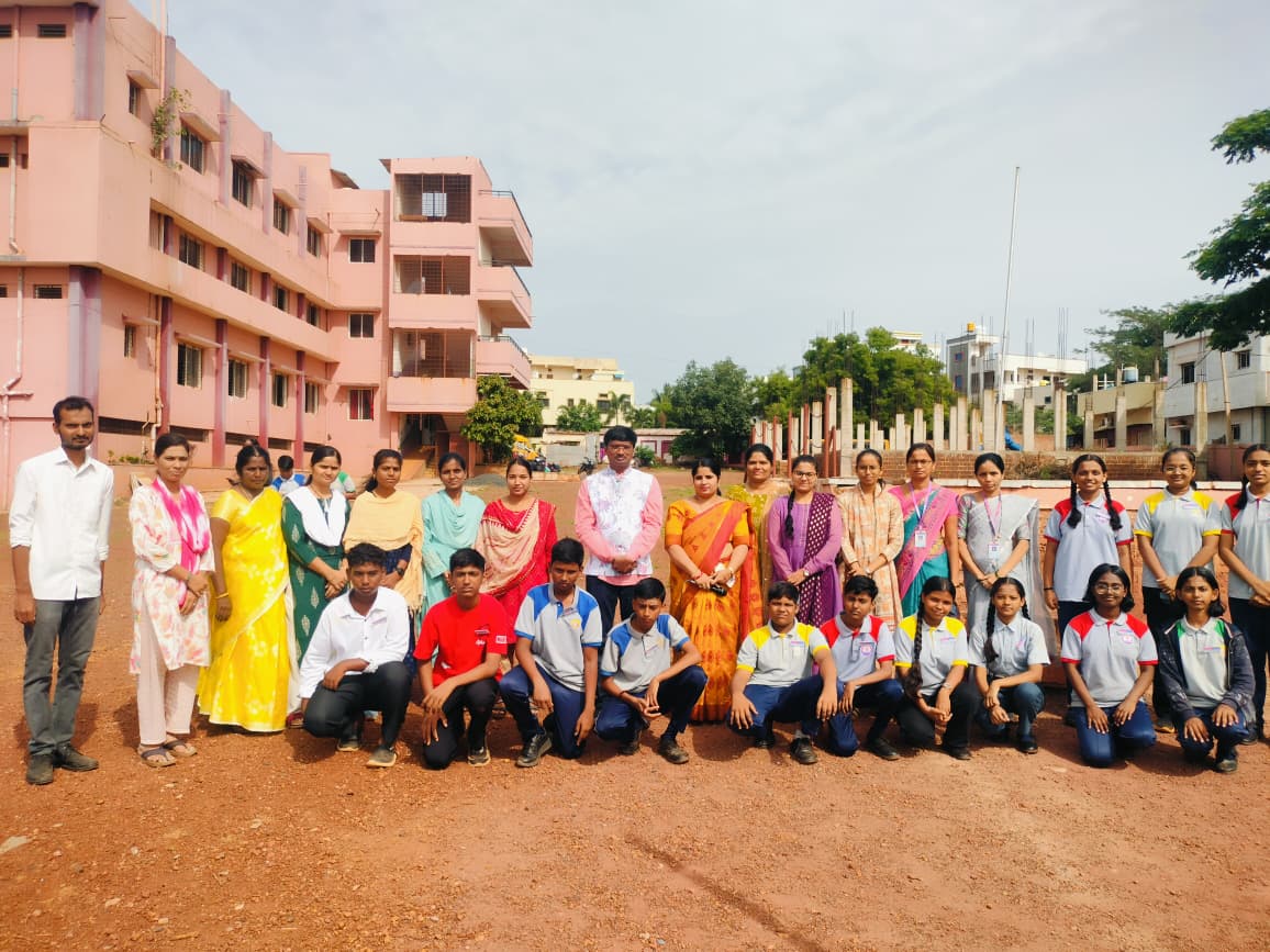 Sri Siddharoodh Public School - Image 8